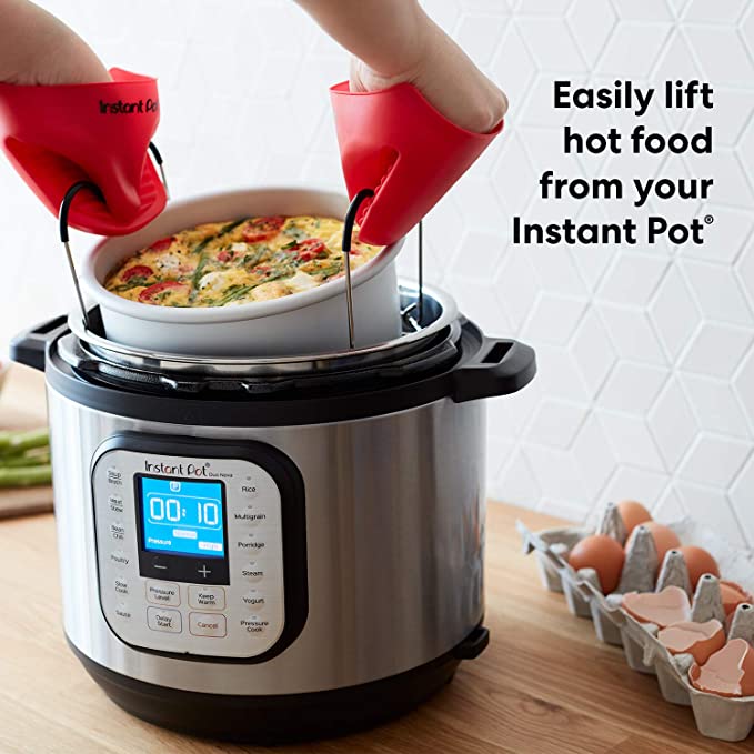 Instant Pot Duo Mini 7-in-1 Electric Pressure Cooker, Sterilizer, Slow Cooker, Rice Cooker, Steamer, Saute, Yogurt Maker, and Warmer, 3 Quart, 11 One-Touch Programs & Pot Mini Mitts